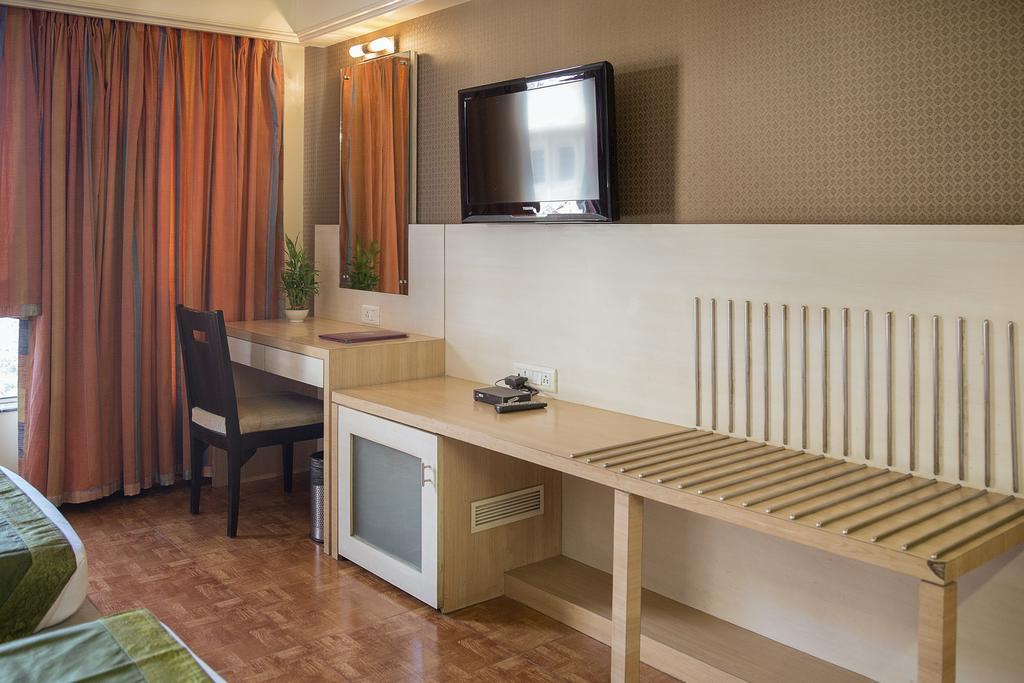 Treebo Archana Residency Tháné Pokoj fotografie
